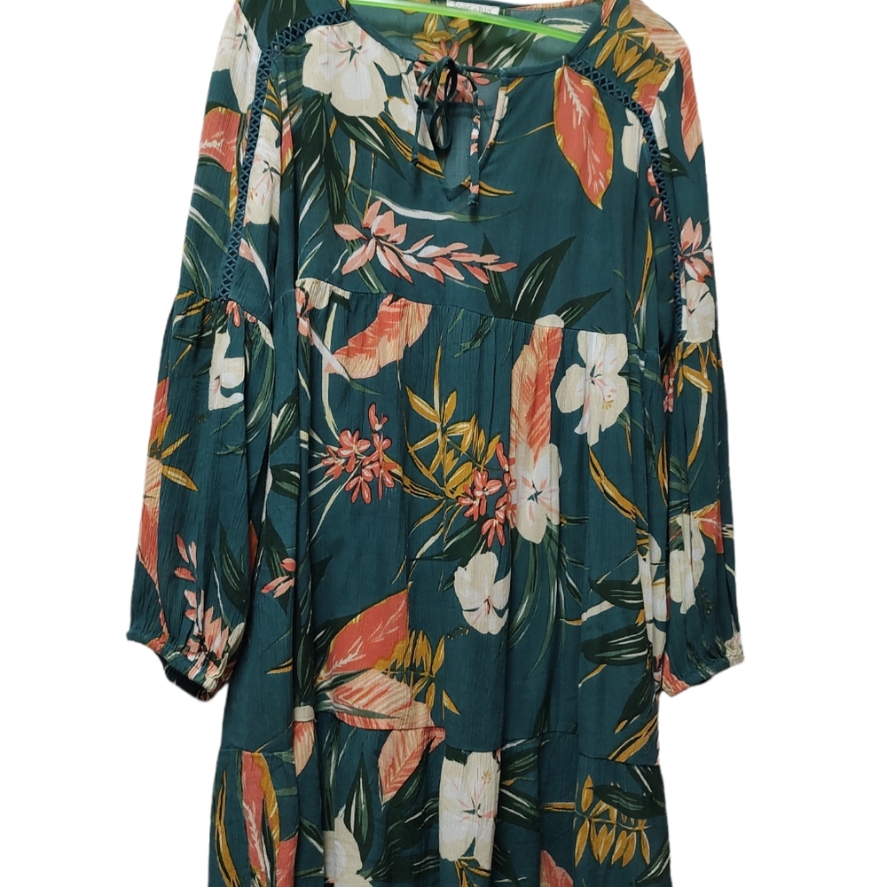 Long sleeve dress Juniors size Medium Worn once